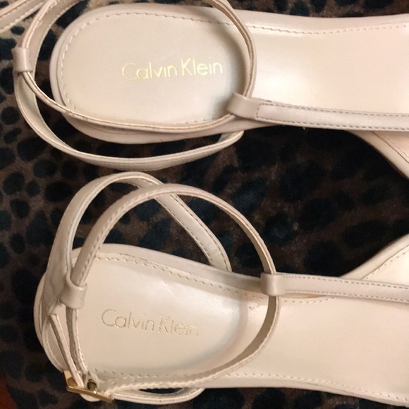 Calvin Klein Sandals Size 10 - Picture 4 of 4